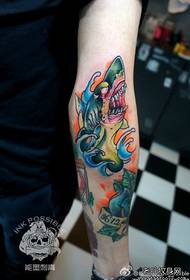 Cool tetování žraloka tetování pro paži