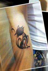Arm cute and stylish totem cat tattoo pattern