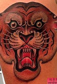 Hand color creative tiger head tattoo work