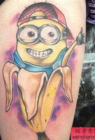 una imagen Brazo caricatura hombrecito amarillo tatuaje patrón