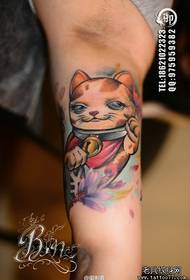 Classic fashion beckoning cat tattoo pattern on the inside of the arm