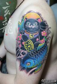 Man arm fashion trendy beckoning cat tattoo pattern