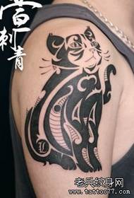 Beautiful and stylish totem cat tattoo pattern