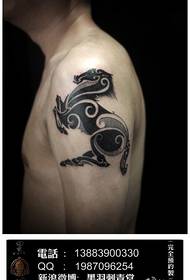 Arm et klassisk totem heste tatoveringsmønster