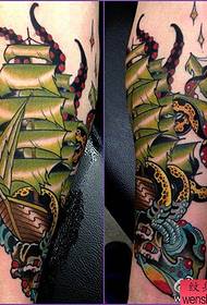 School octopus boot tattoo patroon