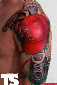 Arm kreative hansker hat tatovering fungerer