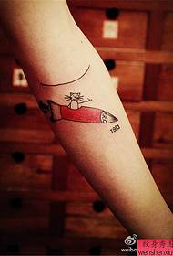 Spectacle de tatouage, recommander un tatouage créatif petit bras