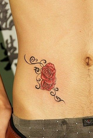 tatuaje de rosa de personalidad de abdomen masculino
