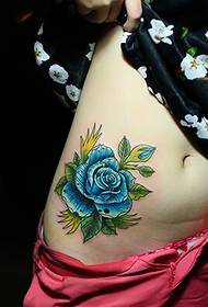 女腹部漂亮好看的玫瑰紋身圖案圖片