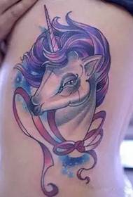 Tsis nco cov tsiaj qus unicorn tattoo