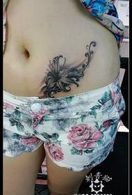 Patrón clásico abdominal de tatuaxe de flores Bianhua