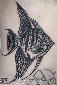 pilvo žuvies tatuiruotės modelis
