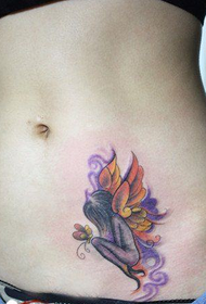 grožio pilvas gražiai atrodantis mažo angelo tatuiruotės raštas