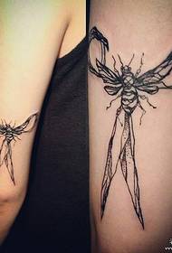 Big Insect Line Sting Tattoo Pattern