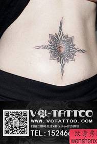 perut cantik yang indah corak totem tattoo tatu yang cantik