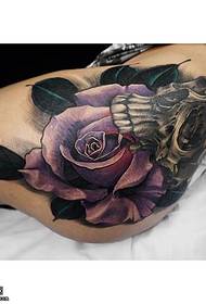 hip Realistic rose skull tattoo pattern