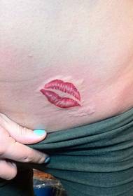 meisje buik mode populaire lip print tattoo patroon