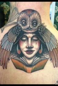 modello del tatuaggio della ragazza del gufo dipinto personalità del collo