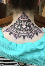 Hals sortgrå dekorativ blomsterblomst tatoveringsmønster