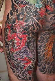 Класически модел на татуировка на татуировка на тазобедрените бои в Китай