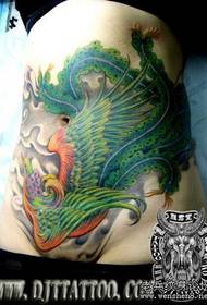 prekrasan uzorak tetovaže feniks u boji trbuha
