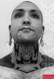 vyrų kietas kaklo kaklas juodos ir pilkos totemo tatuiruotės įvertinimas