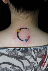 颈部好看流行的月亮星星纹身图案