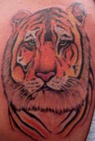 patrón de tatuaje de cabeza de tigre de ombreiro