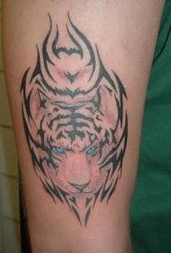 braso ng tribo ng style tigre head tattoo na larawan