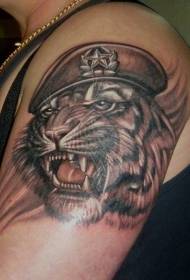 tatuaxe realista marrón tatuaje cabeza de tigre marrón