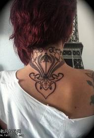 Pola Leher Totem Tato Klasik