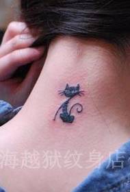 kız boyun totem kedi dövme deseni