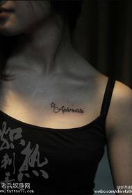 Clavicle svež cvetni angleški vzorec tatoo