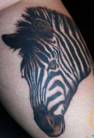 realistis pola tato kepala zebra realistis