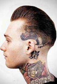 केसांचा टॅटू - पुरुषाचे डोके सुंदर टॅटू टॅटू कौतुक