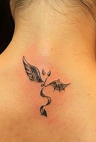 A tetováló show-kép egy nyakos Devil Angel tetoválásmintát ajánlott