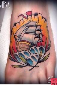 Tattoo show bar recommended an instep school style Sailing tattoo pattern