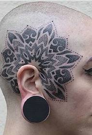 alternativ lady head totem tatuering bild mycket personlighet