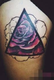 meninas pernas plantas pintadas elementos geométricos flor tatuagem fotos