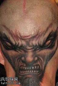 galvas plūdmaiņas vīrieša spoku tetovējums
