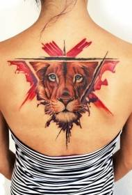 leđa realistična glava lava u boji s trokutastim uzorkom tetovaža
