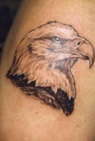 Faʻataʻitaʻiga Polokalame tattoo ulu a le Black gray eagle