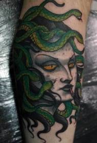 patrón de tatuaje de Medusa malvado multicolor dibujos animados