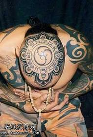 το κεφάλι σούπερ χαριτωμένο μοτίβο τατουάζ τοτέμ