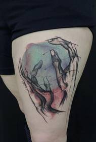 Цвят на татуировка на рисунката на краката