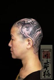 Šaunus galvos tradicinis drakono tatuiruotės modelis
