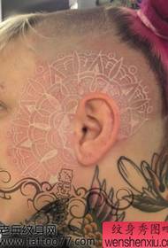 një model tatuazhi i kokës së bardhë,  35956 @ Modeli i Tattoo Head: Modeli Tattoo i Portretit të Kreut Jezus