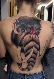 aizmugurē melna pelēka mamuta galva un sarkans dārgakmens tetovējums