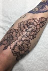 ben tatovering svart og hvitt grå stil punkt tatovering blomst tatovering bilde