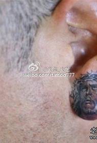頭のタトゥーパターン：耳イエスアバター肖像タトゥーパターン